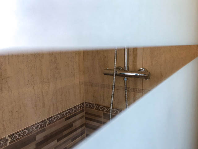 Replace a bathtub with a shower – Detail tap